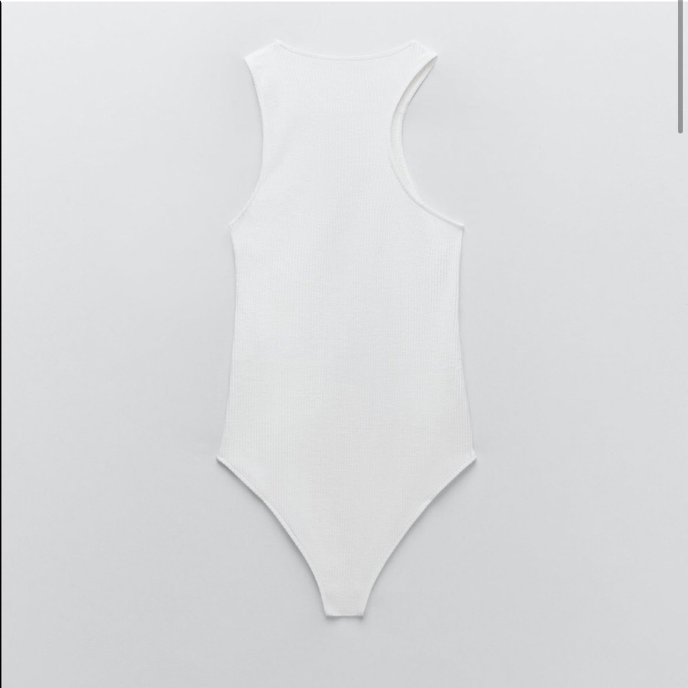 NWT Zara white Asymmetric Bodysuit - Picture 3 of 6